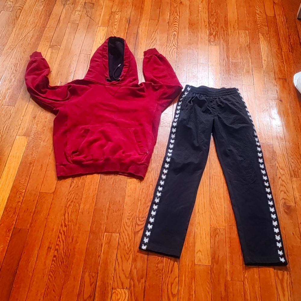 Boys sweat pants & hooded  jacket
